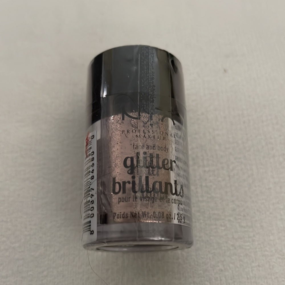 Makeup bundle - Picture 3 of 5